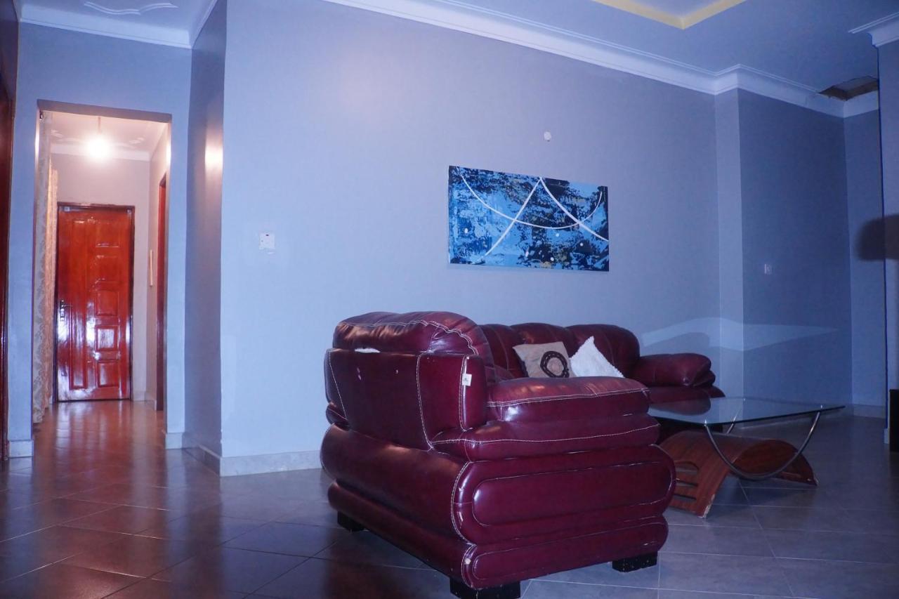 Silver Oaks Hotel Boma Fort Portal Екстер'єр фото